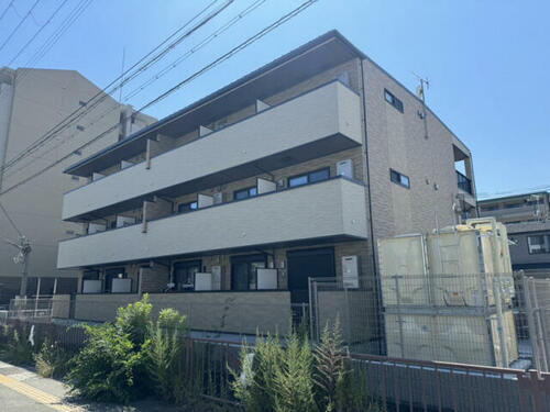フラッツ・アイ５ 3階建