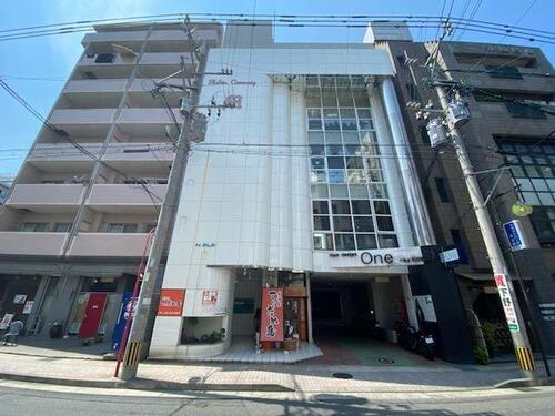 日宝ファッションハイツ 6階建