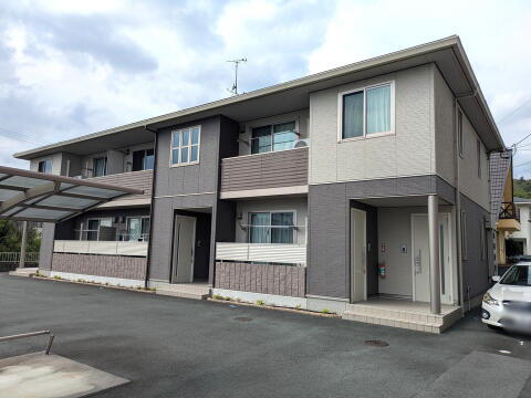 愛媛県東温市志津川 賃貸アパート