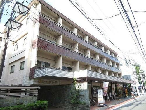 第１都マンション 4階建