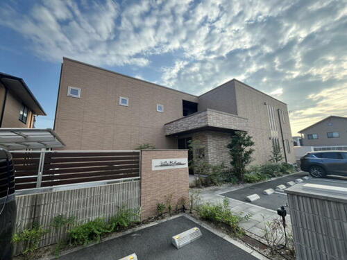 ｖｉｌｌａ　ｍｉｇｌｌｏｒｅ 2階建