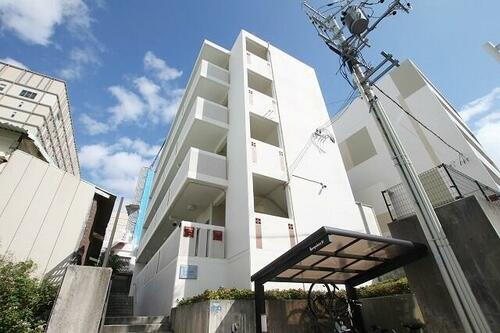 沖縄県那覇市松尾２丁目 築13年6ヶ月 4階建