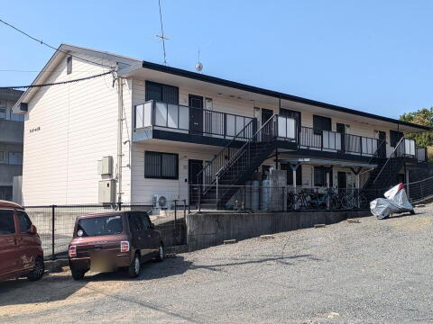愛媛県松山市衣山２丁目 賃貸アパート
