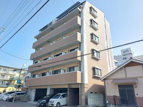 愛媛県松山市三番町７丁目 賃貸マンション