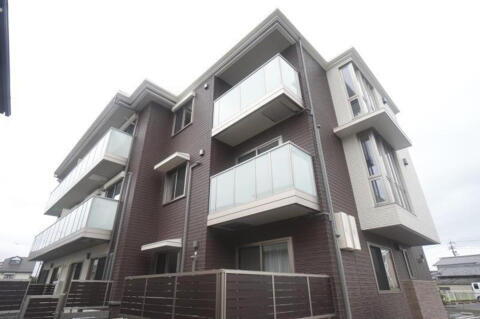 愛媛県松山市三町３丁目 賃貸マンション