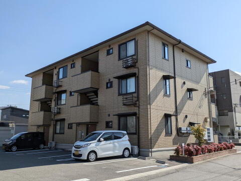 愛媛県松山市北井門２丁目 賃貸アパート