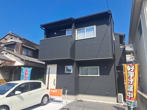 愛媛県松山市河野中須賀 賃貸一戸建て