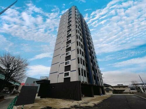 福岡県福岡市博多区上牟田１丁目 14階建 築1年未満