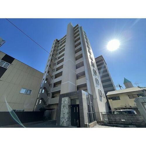 ヴァールシャトー