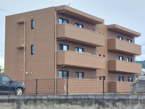 愛媛県松山市北久米町 賃貸マンション