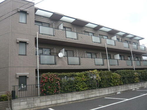 プラムコート所沢 3階建