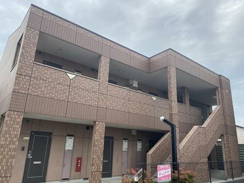 コーラルガーデン 2階建