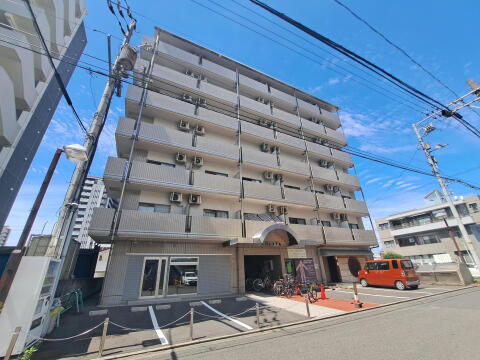 愛媛県松山市三番町７丁目 賃貸マンション