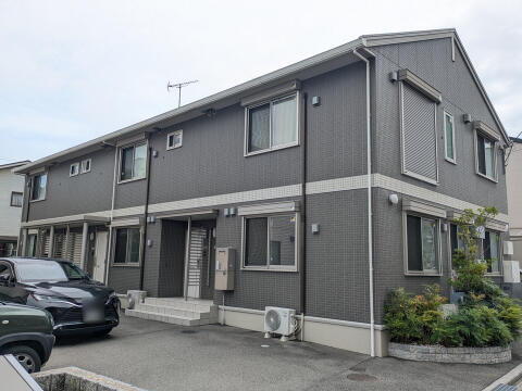 愛媛県松山市住吉１丁目 賃貸アパート