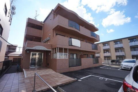 愛媛県松山市北土居５丁目 賃貸マンション