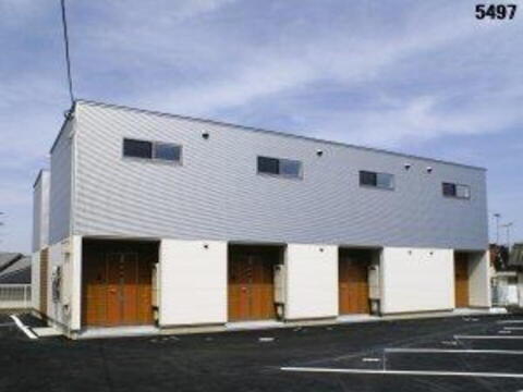 愛媛県松山市正円寺３丁目 賃貸アパート