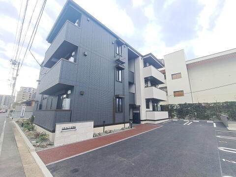 愛媛県松山市北持田町 賃貸アパート