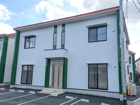 愛媛県松山市中須賀２丁目 賃貸アパート