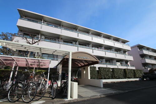ジュネス仙川Ａ 4階建