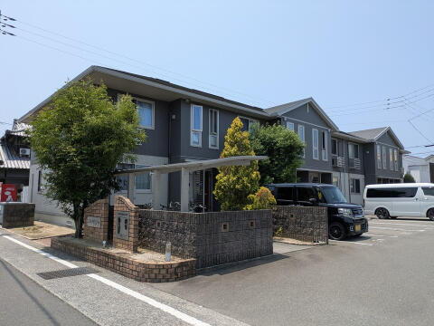 愛媛県松山市今在家３丁目 賃貸アパート