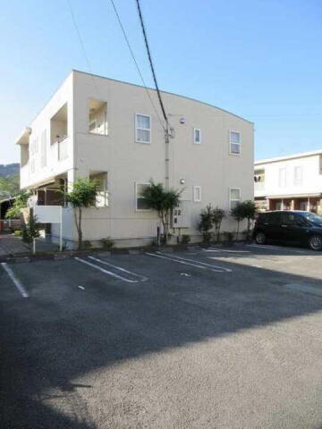 愛媛県伊予郡砥部町宮内 賃貸アパート