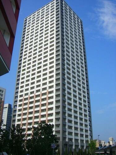 ラゾーナ川崎レジデンス　セントラルタワー 地上34階地下1階建