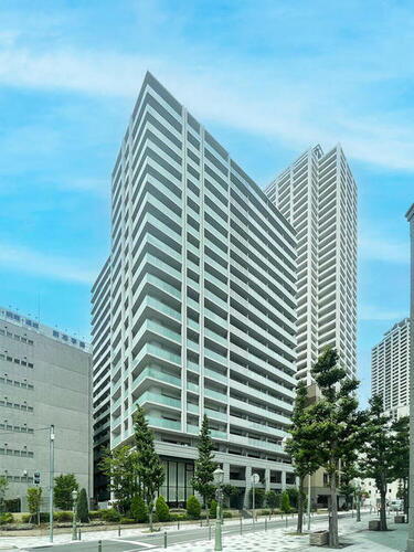 ワコーレ神戸三宮トラッドタワー 20階建