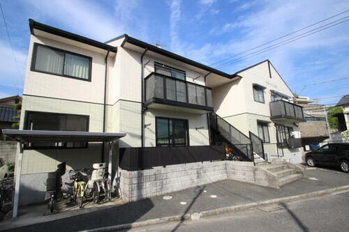 クローンベルク旭Ａ棟 2階建