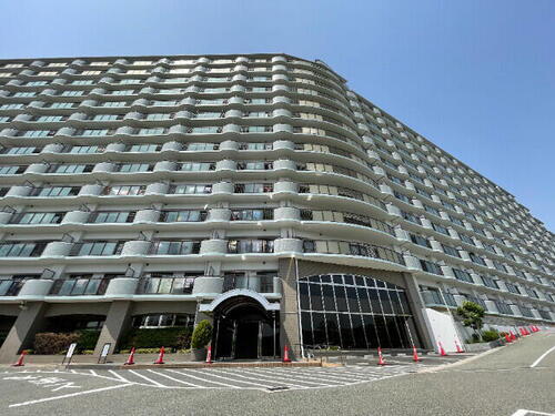 兵庫県神戸市垂水区名谷町 地上13階地下2階建 築30年6ヶ月
