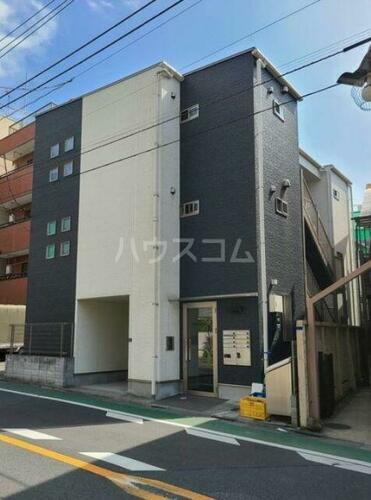 ブランシュール板橋 3階建