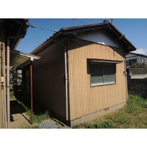 真鍋４丁目宮内住宅 平屋建て