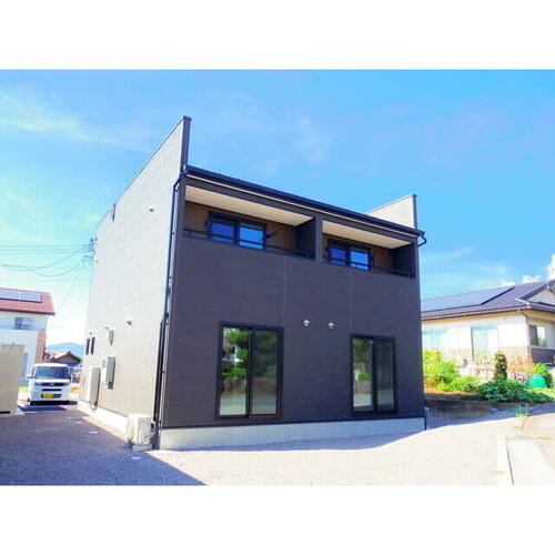 長野県東御市加沢 テラスハウス