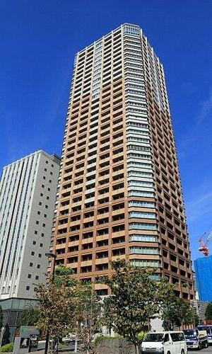 東京都千代田区富士見２丁目 38階建