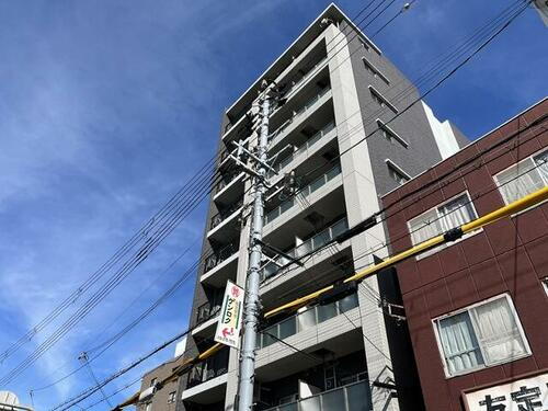 兵庫県神戸市兵庫区下沢通８丁目 9階建