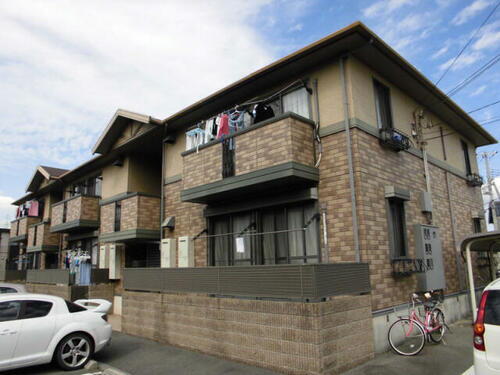 兵庫県加古川市尾上町養田 2階建