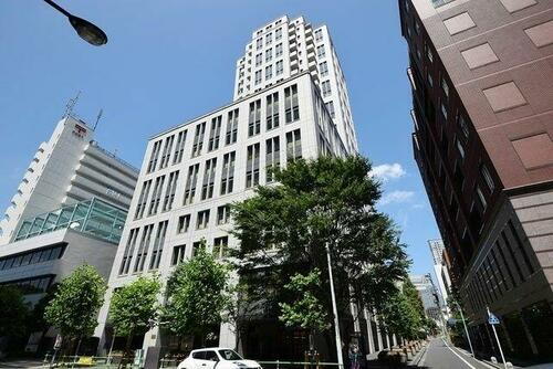 東京都港区赤坂８丁目 地上22階地下2階建 築20年9ヶ月