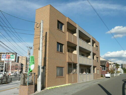 福岡県福岡市東区筥松２丁目 3階建 築18年7ヶ月