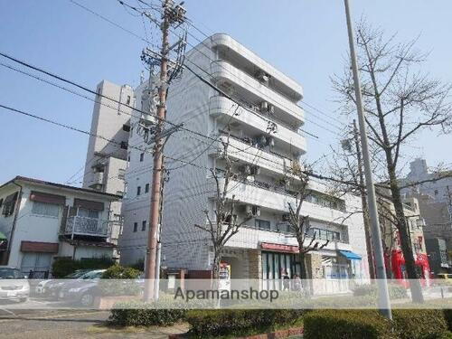 岩田ビル 6階建