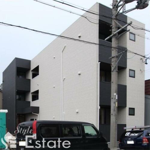 愛知県名古屋市中川区西日置２丁目 3階建 築5年7ヶ月
