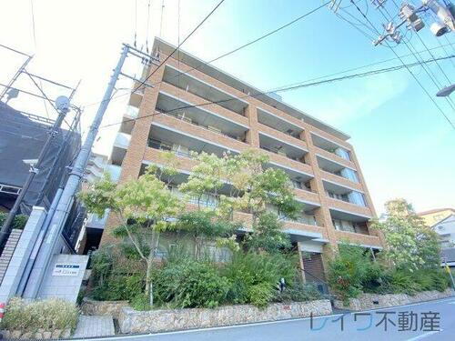 パレスコート小橋町 7階建