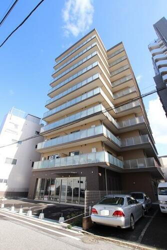Ｂｒｕｇｅｓ院内 10階建
