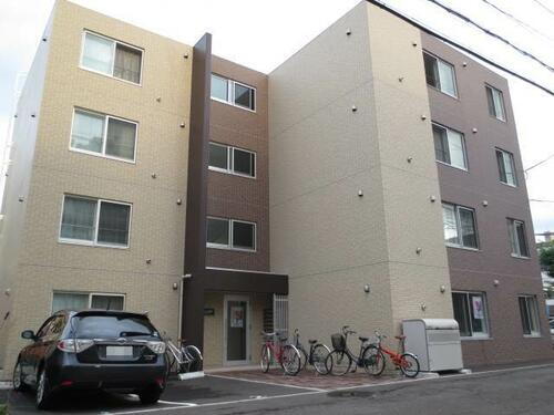 北海道札幌市中央区北七条西１５丁目 4階建 築12年3ヶ月