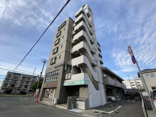ライフタウン２ 7階建