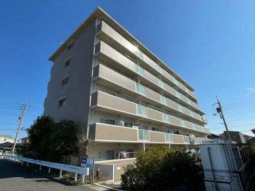 香川県高松市伏石町 賃貸マンション