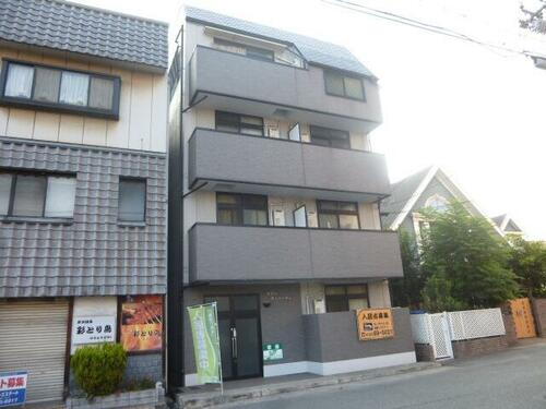 メゾン・ヴィバーチェ 4階建