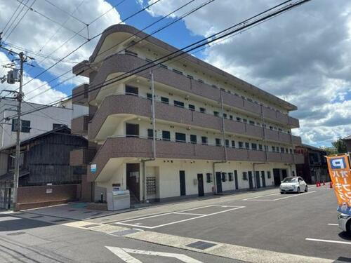 香川県高松市仏生山町甲 賃貸マンション