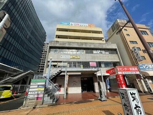 福岡県北九州市小倉北区馬借１丁目 7階建