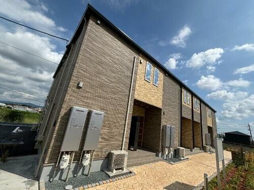 愛知県豊川市三蔵子町中荒古 賃貸アパート