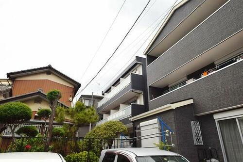 埼玉県川口市西川口４丁目 3階建 築8年4ヶ月