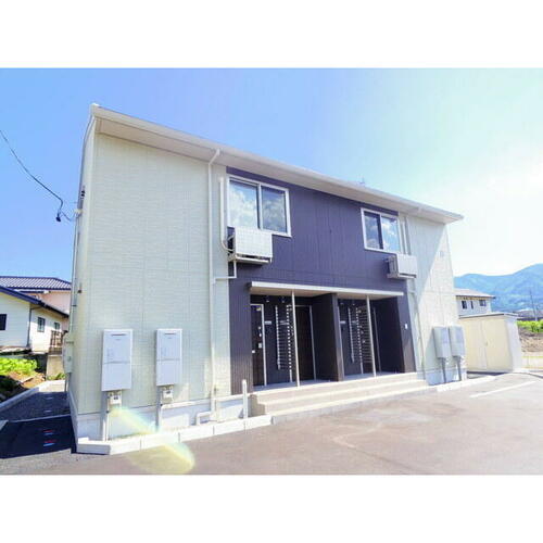 ルミエール・Ｔ　Ｂ 2階建